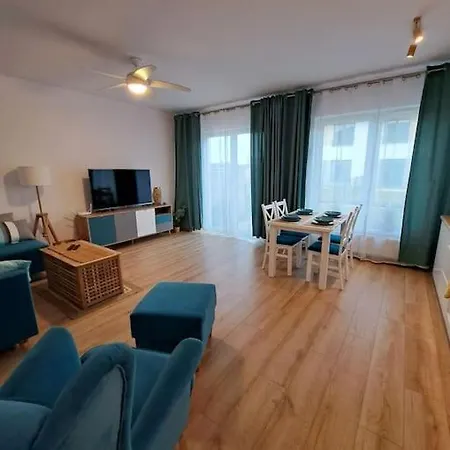 Holiday home Dom Nad Morzem, Basen, Plaza, Silownia, Plac Zabaw, Kort Tenisowy