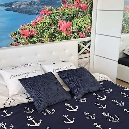 Dom Nad Morzem, Basen, Plaza, Silownia, Plac Zabaw, Kort Tenisowy * Ustronie Morskie