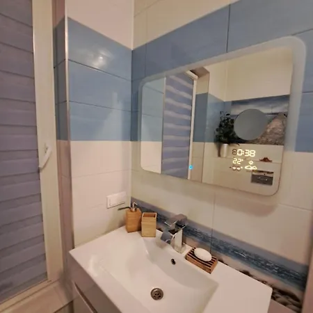 度假居 Dom Nad Morzem, Basen, Plaza, Silownia, Plac Zabaw, Kort Tenisowy 尤斯托尼莫斯基